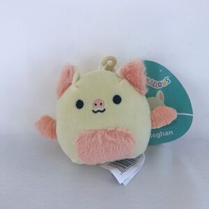 Meghan the Bat Squishmallow Clip 3” NWT